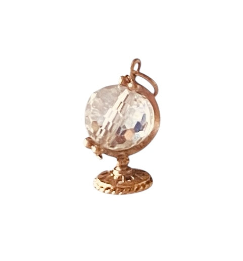 9ct vintage globe charm with rotating globe.