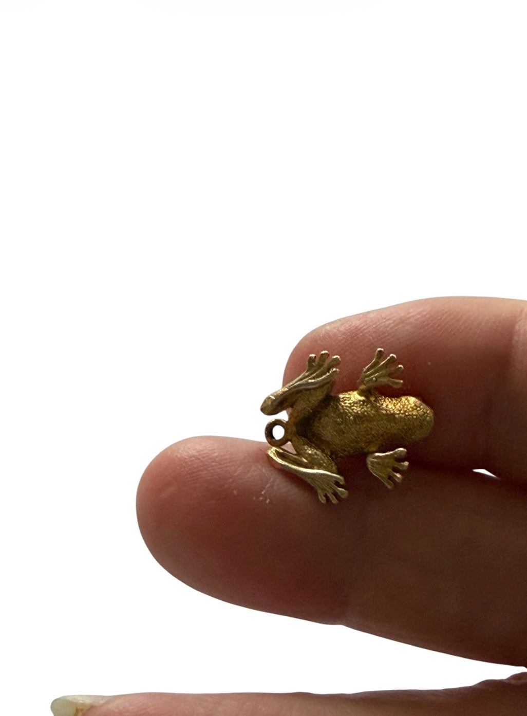 9ct vintage frog charm, citca 1960, solid gold 4.01g