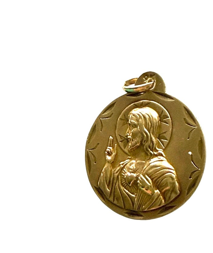 9ct vintage Mary and Jesus large  religious pendant, 4.11g