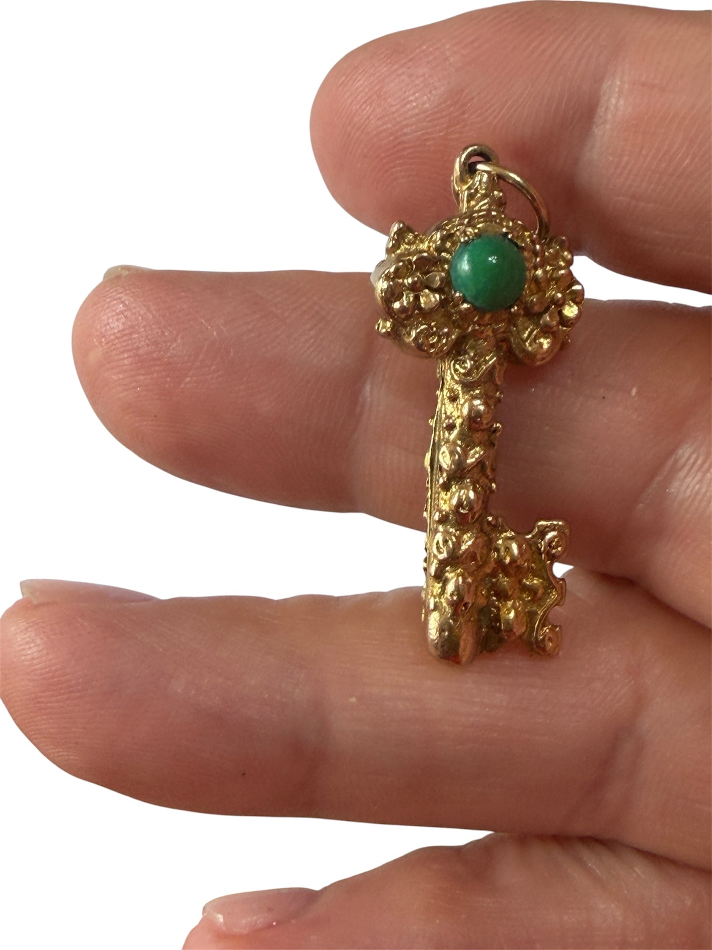 9ct vintage key charm / pendant with turquoise stone. circa 1961 5.66