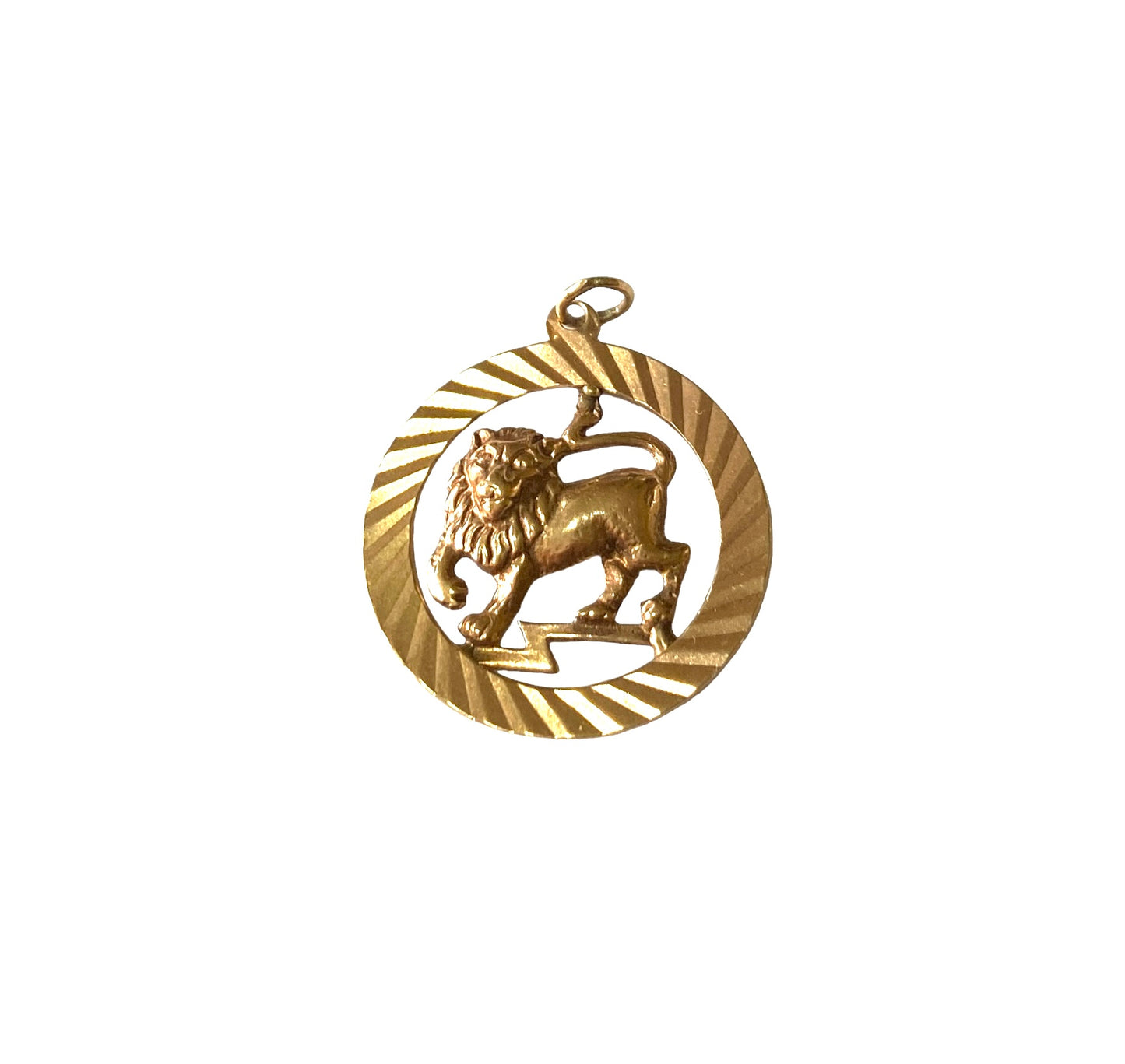 9ct Leo vintage charm / pendant lion circa 1978