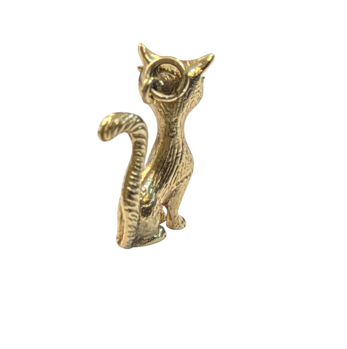 9ct vintage cat charm, large and heavy circa 1970s 10.58g