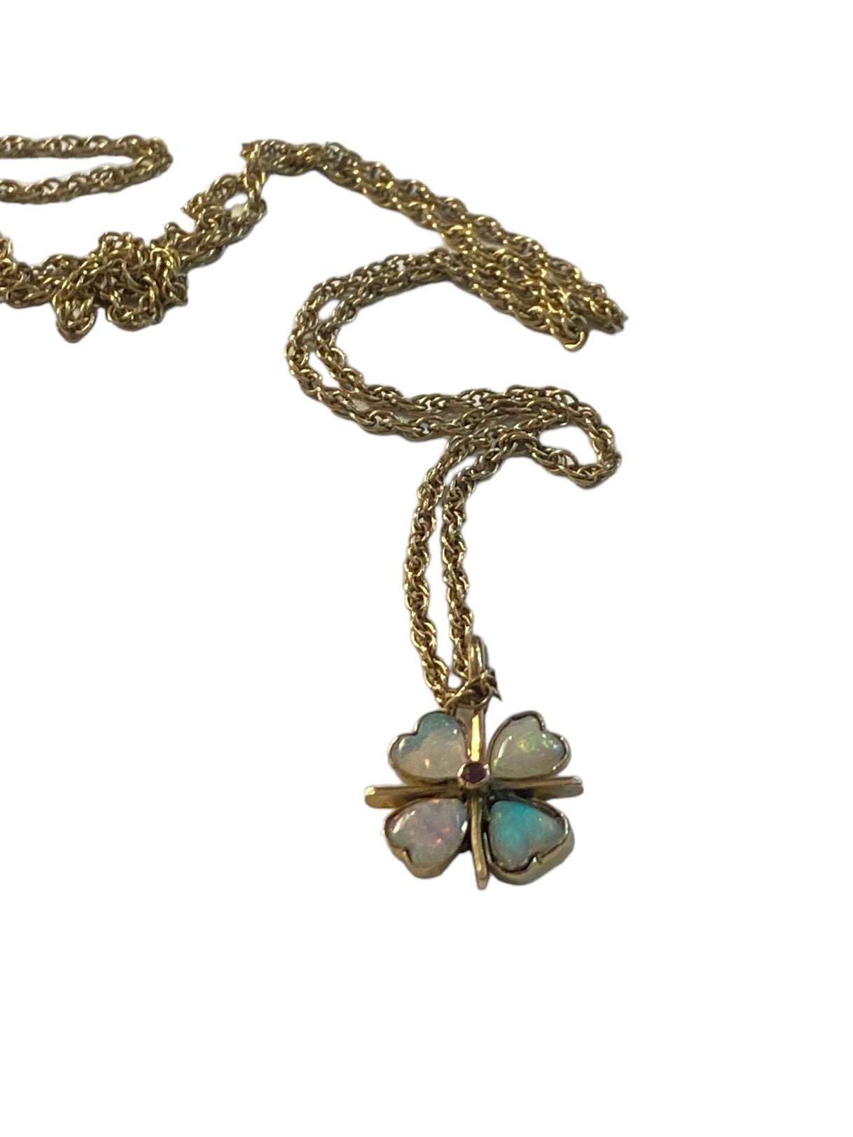 9ct vintage four leaf clover pendant with opals and 20 inch chain