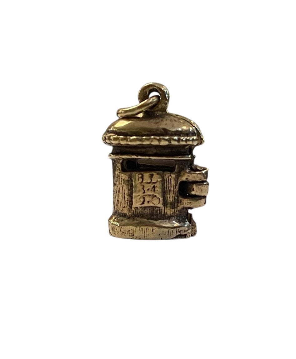 9ct vintage opening post box circa 1965 London