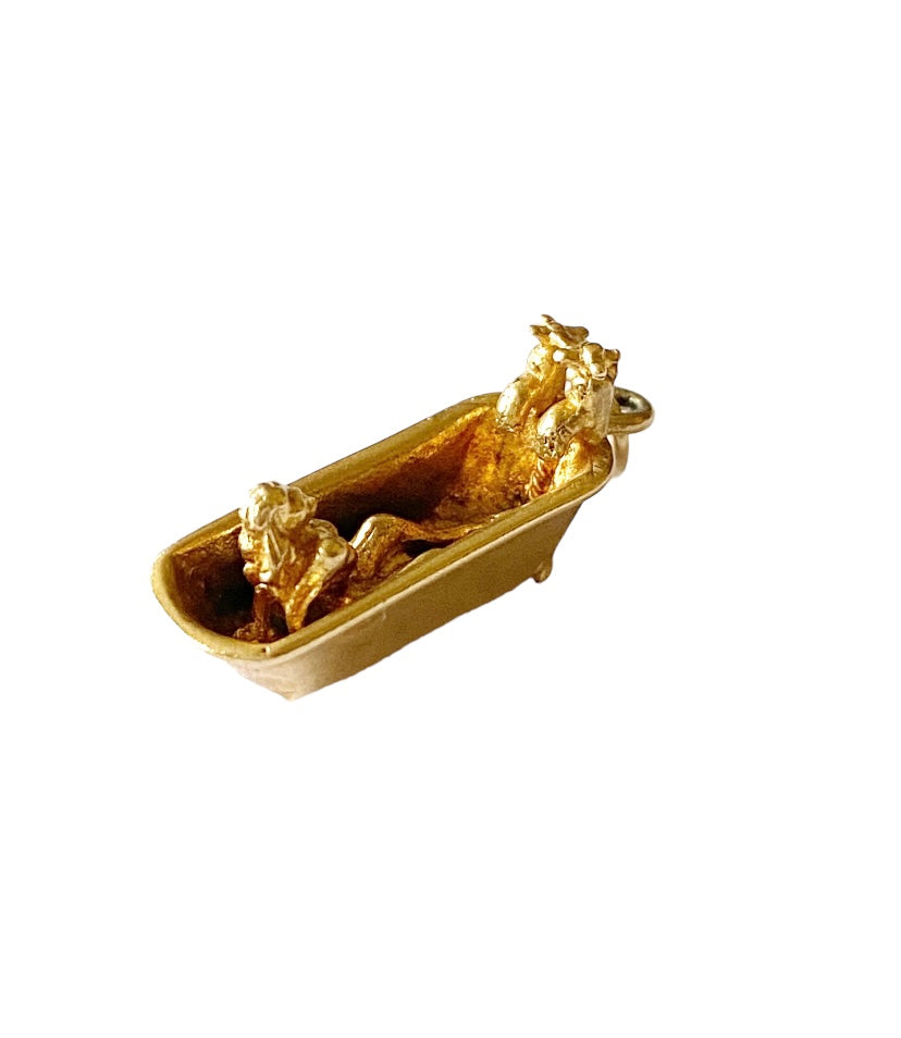 9ct vintage bath with nude lady  charm