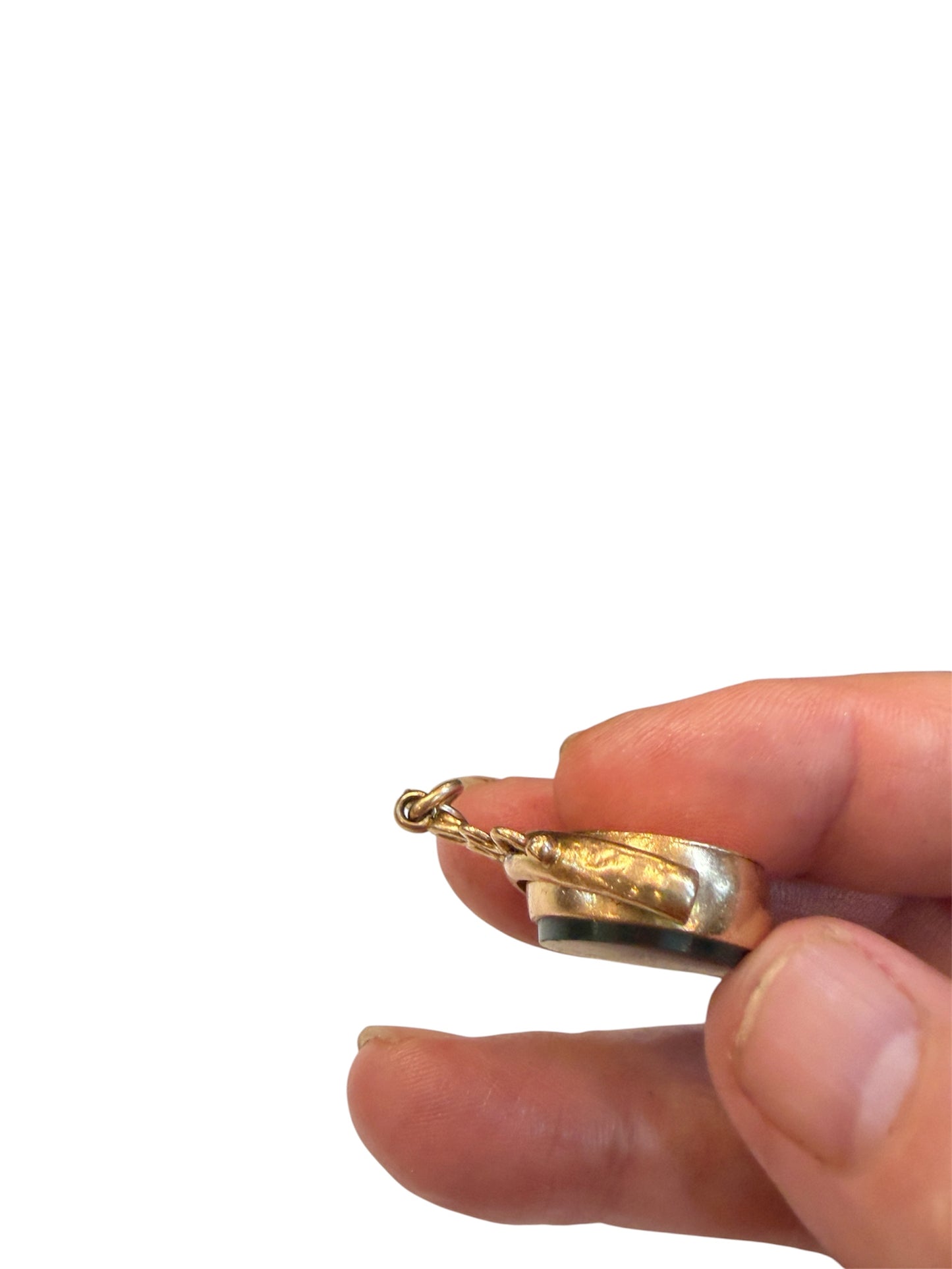 9ct vintage fob / locket pendant charm circa 1910. 8.5g