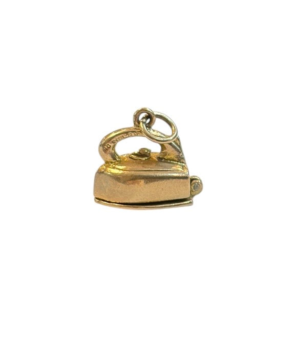 9ct vintage opening iron charm circa 1980s with devil inside 5.15g