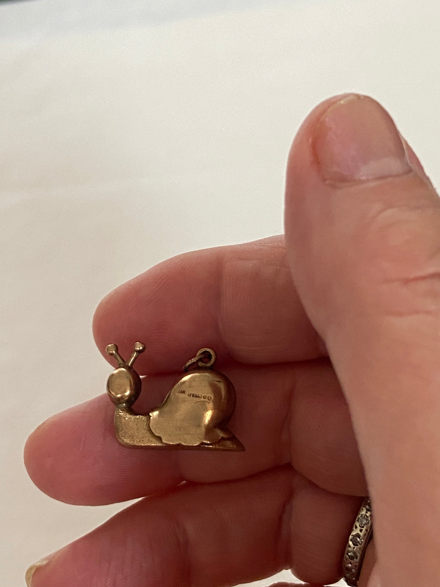 9ct vintage snail charm circa 1973 by S&K