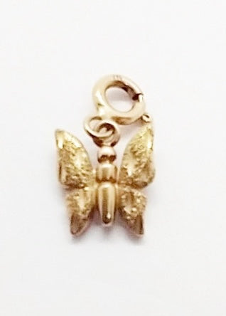 9ct pre owned butterfly charm / pendant