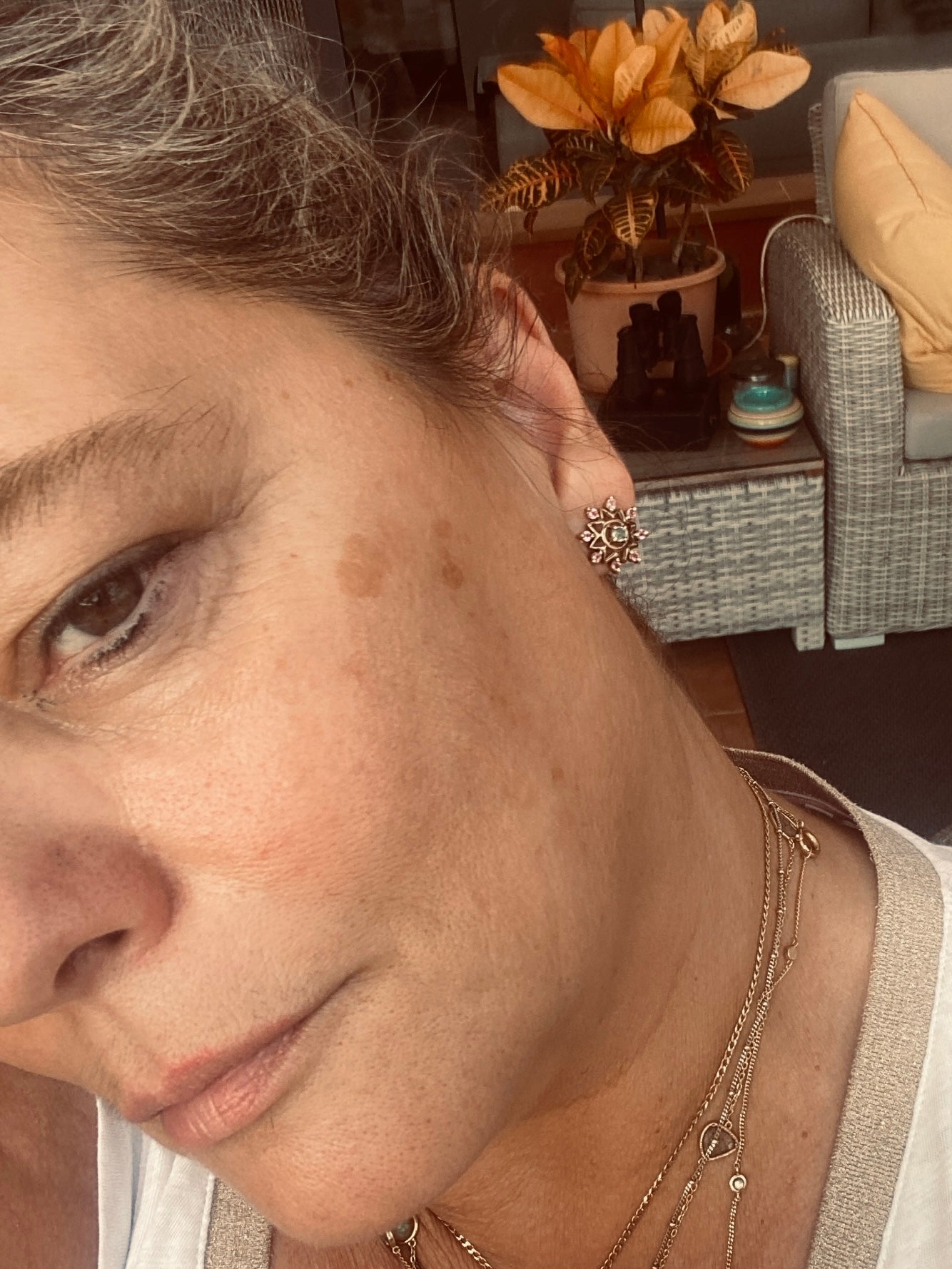 9ct pre owned snow flake design earrings with pink and green tourmaline