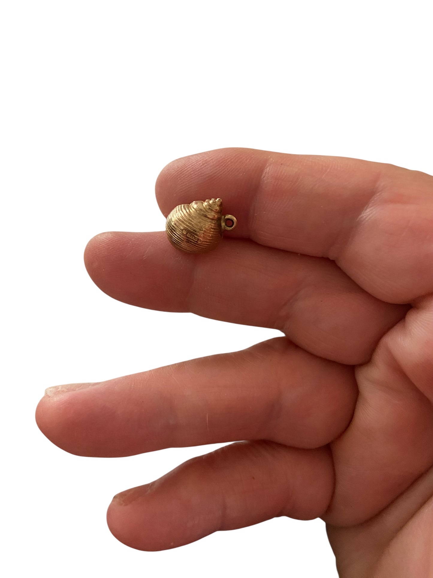 9ct vintage conch shell charm , circa 1978 London . hollow