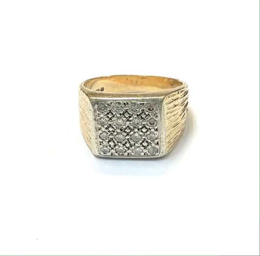 9ct vintage diamond ring circa 1962